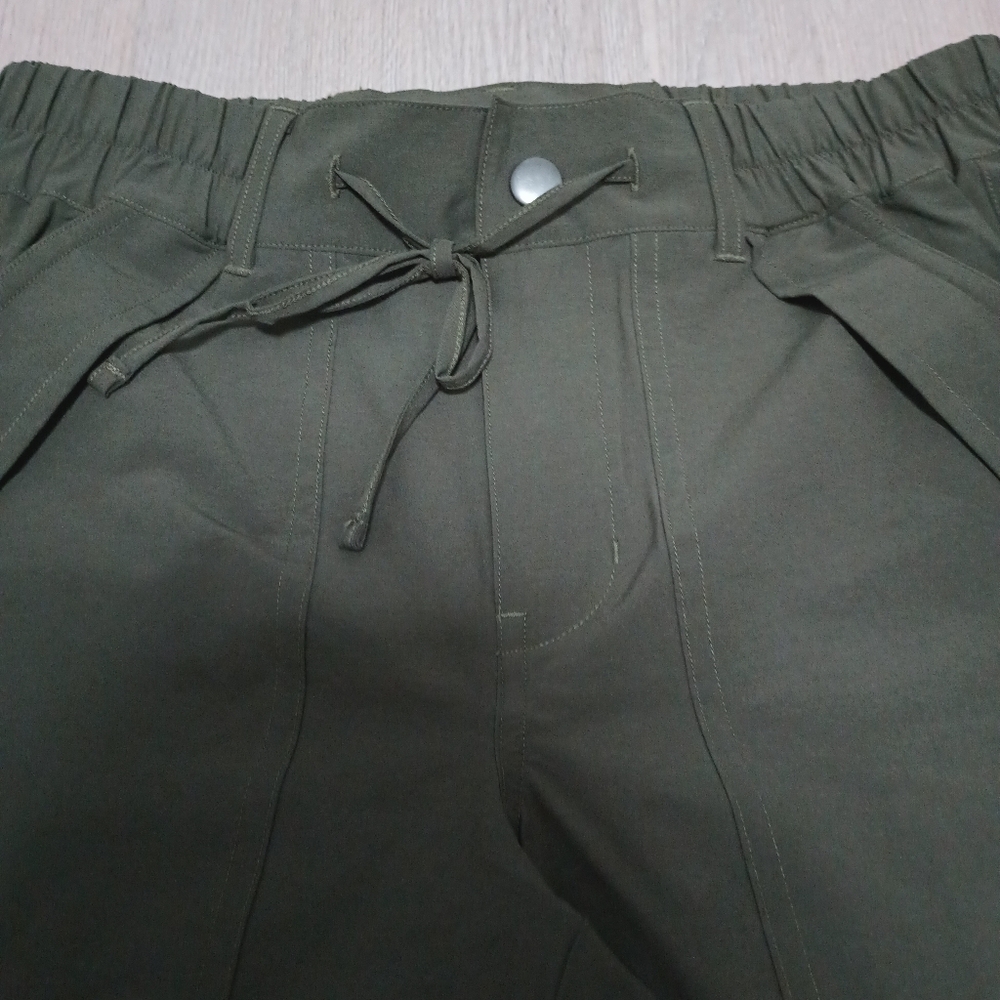 Cabi! New! Without Tag Olive Green Cargo Pants - Picture 7 of 13